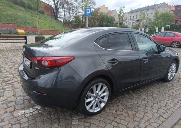 Mazda 3 cena 33900 przebieg: 235000, rok produkcji 2014 z Grudziądz małe 56
